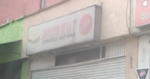 LA PARADA DE LA 77 LA PARADA DE LA 77